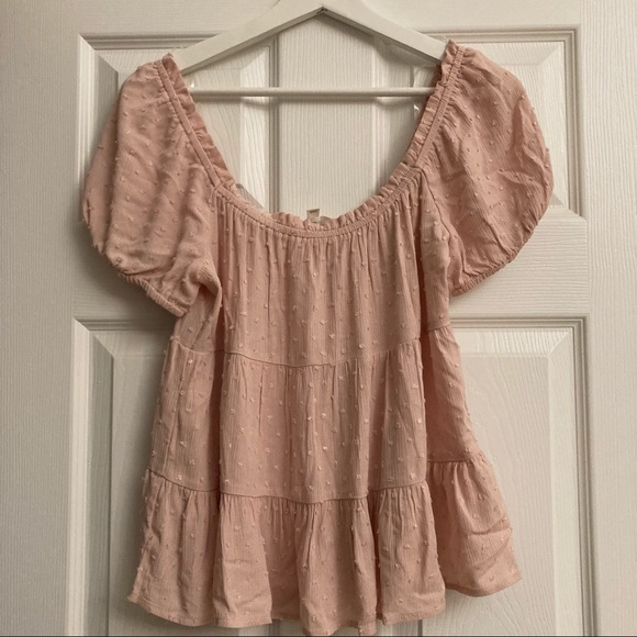 NWT blush pink Swiss dot short sleeve blouse - Picture 2 of 3